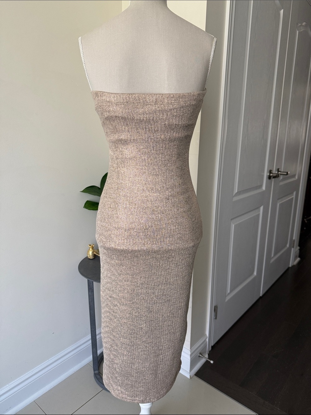Shimmering Strapless Midi Dress - Picture 6 of 8